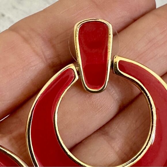 Large red enamel door knocker earrings - Picture 9 of 9